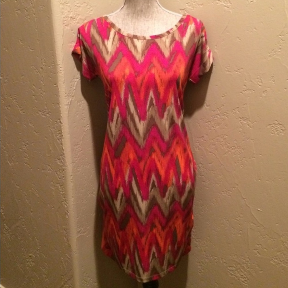 Like new Michael kors dress Vibrant Zigzag Pattern Dress